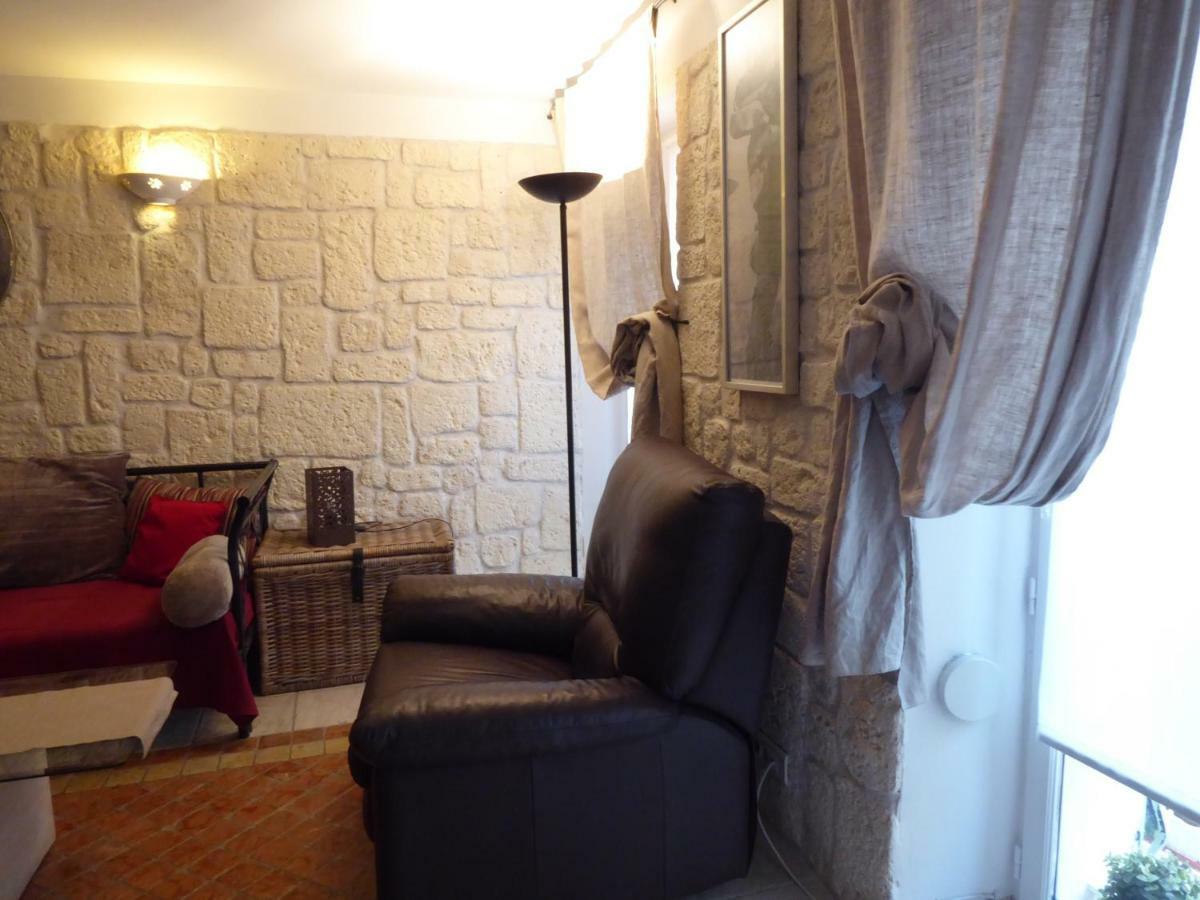 Vieille Ville 1 - Luca'S Apartment, 1 Bedroom, Max 2 Adults And 2 Kids 昂蒂布 外观 照片