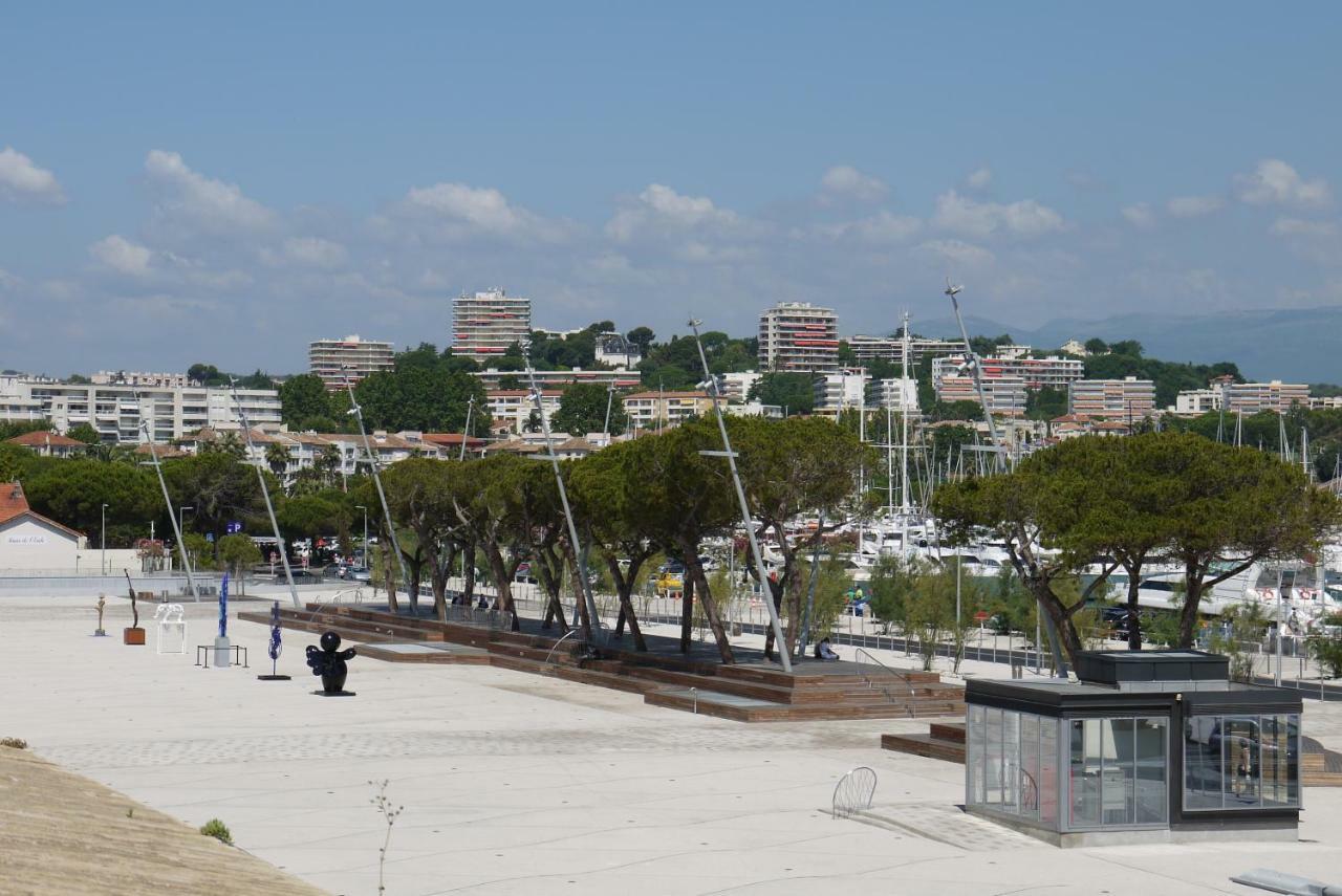 Vieille Ville 1 - Luca'S Apartment, 1 Bedroom, Max 2 Adults And 2 Kids 昂蒂布 外观 照片