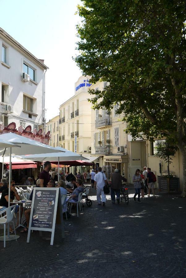 Vieille Ville 1 - Luca'S Apartment, 1 Bedroom, Max 2 Adults And 2 Kids 昂蒂布 外观 照片