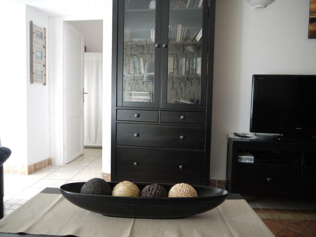 Vieille Ville 1 - Luca'S Apartment, 1 Bedroom, Max 2 Adults And 2 Kids 昂蒂布 外观 照片